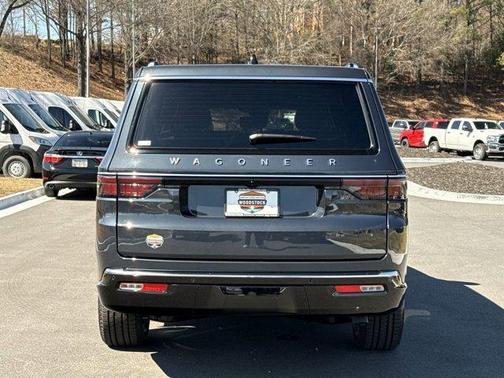 2025 Jeep Wagoneer L Base