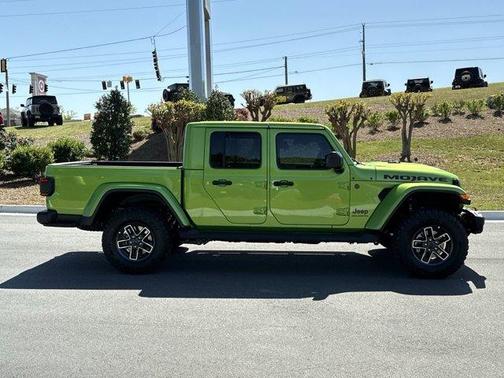 2025 Jeep Gladiator Mojave