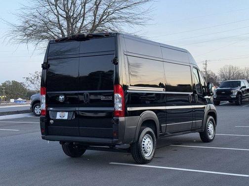 2025 RAM ProMaster 1500 Base