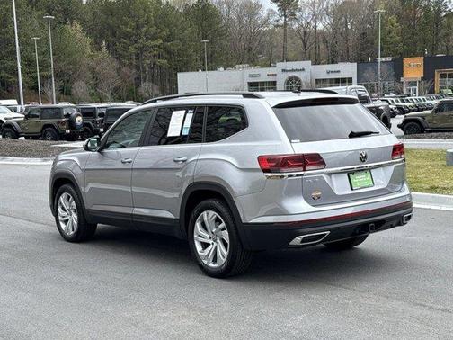 2022 Volkswagen Atlas 3.6L SE w/Technology