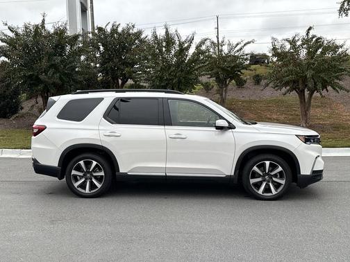 2024 Honda Pilot Elite