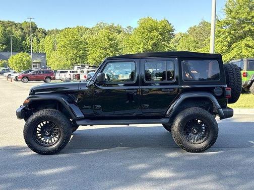 2021 Jeep Wrangler Unlimited Sahara Altitude