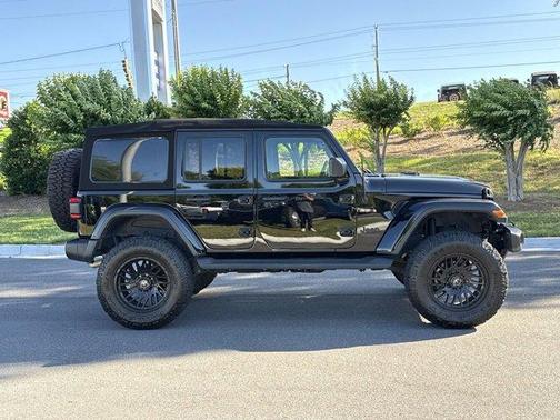 2021 Jeep Wrangler Unlimited Sahara Altitude