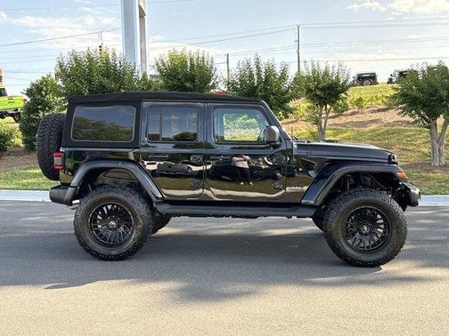 2021 Jeep Wrangler Unlimited Sahara Altitude