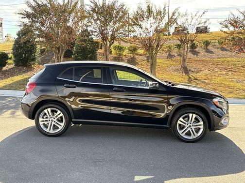 2020 Mercedes-Benz GLA 250 Base