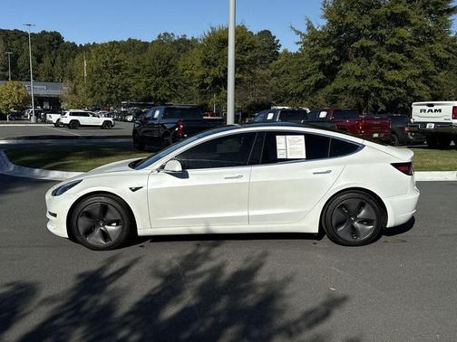 2020 Tesla Model 3 Long Range