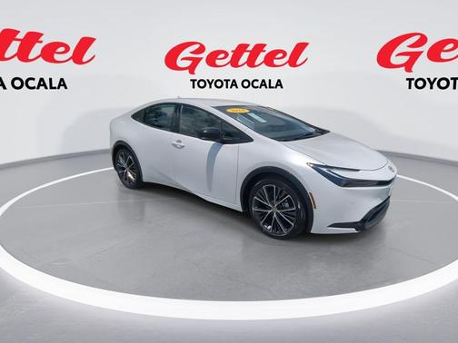 2024 Toyota Prius XLE