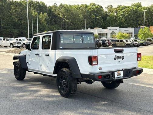 2025 Jeep Gladiator Sport