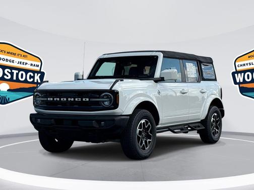 2023 Ford Bronco Outer Banks
