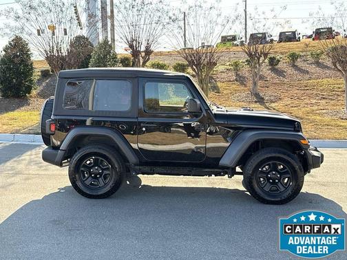 2025 Jeep Wrangler Sport
