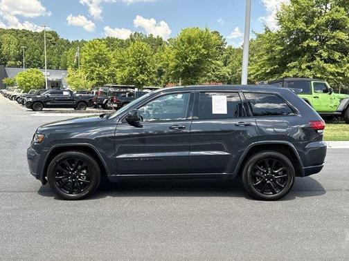 2018 Jeep Grand Cherokee Altitude