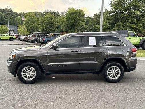 2020 Jeep Grand Cherokee Laredo E