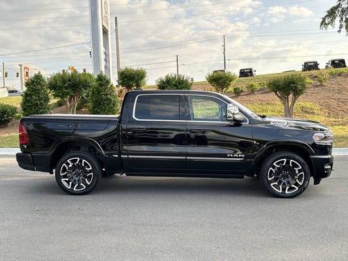 2025 RAM 1500 Limited