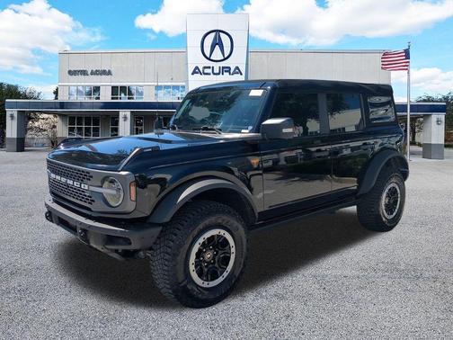2023 Ford Bronco Badlands