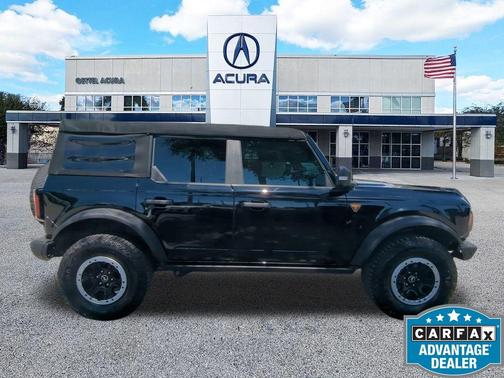 2023 Ford Bronco Badlands