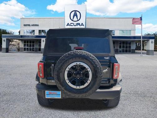 2023 Ford Bronco Badlands
