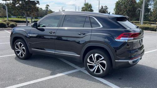 2022 Volkswagen Atlas Cross Sport 3.6L V6 SEL