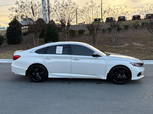 2022 Honda Accord Sport SE