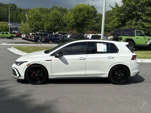 2024 Volkswagen Golf GTI 2.0T 380 SE