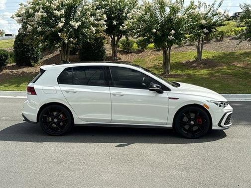 2024 Volkswagen Golf GTI 2.0T 380 SE