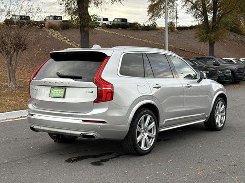 2019 Volvo XC90 T6 Inscription