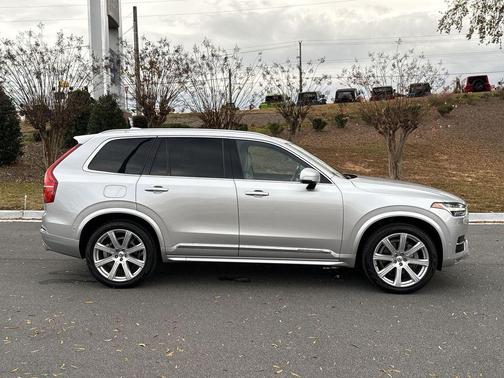 2019 Volvo XC90 T6 Inscription