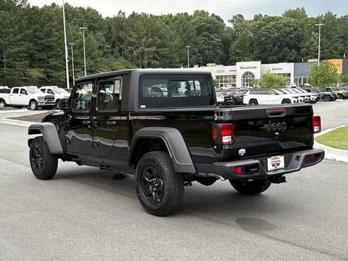 2025 Jeep Gladiator Sport