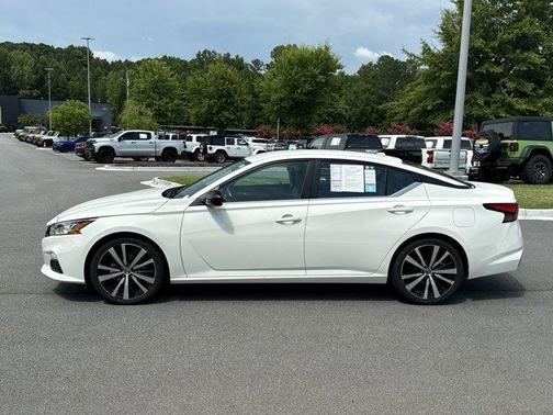 2021 Nissan Altima 2.5 SR