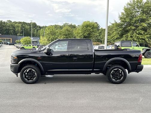2025 RAM 2500 Rebel/Power Wagon
