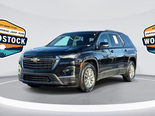 2023 Chevrolet Traverse LT Cloth
