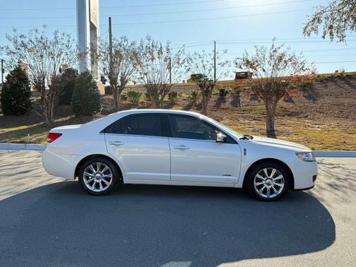 2012 Lincoln MKZ Hybrid Base