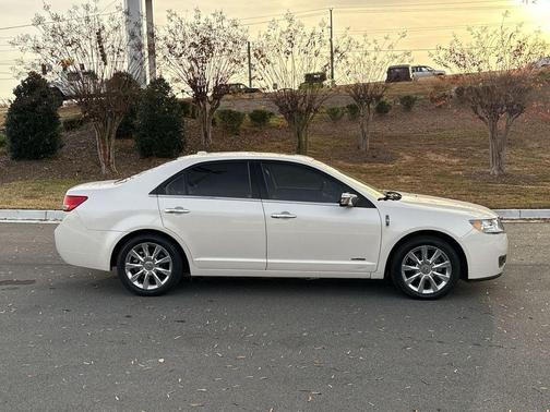 2012 Lincoln MKZ Hybrid Base