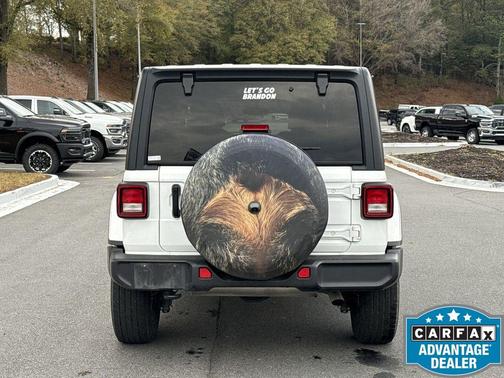 2021 Jeep Wrangler Unlimited Sahara