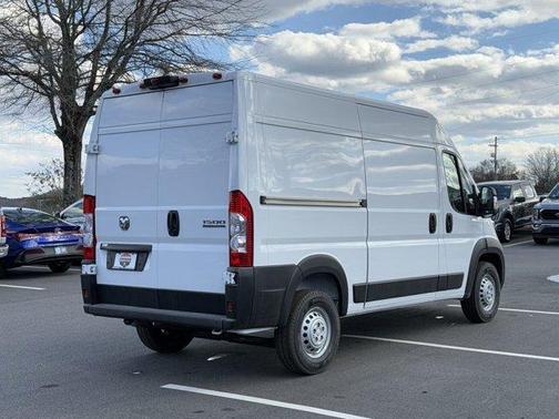 2025 RAM ProMaster 1500 Base
