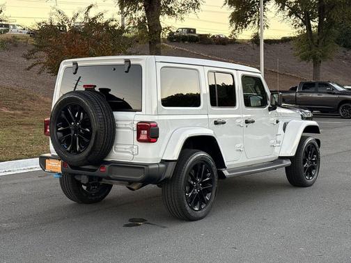 2022 Jeep Wrangler Unlimited 4xe Sahara