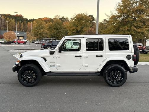 2022 Jeep Wrangler Unlimited 4xe Sahara