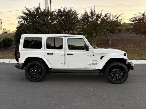 2022 Jeep Wrangler Unlimited 4xe Sahara