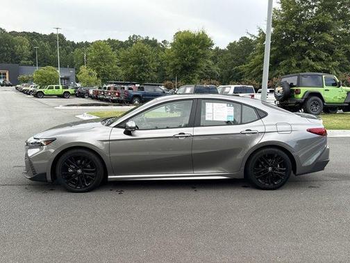 2025 Toyota Camry XLE