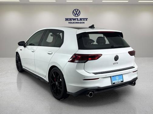 2024 Volkswagen Golf GTI 2.0T 380 SE