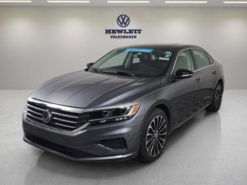 2022 Volkswagen Passat 2.0T Limited Edition