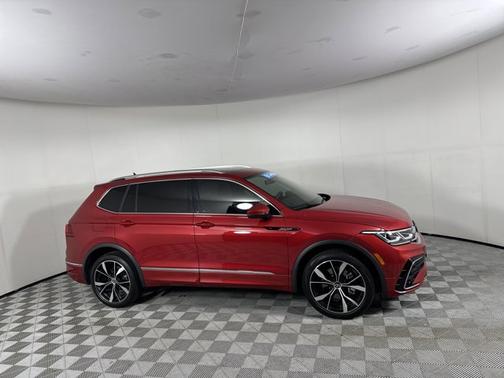2024 Volkswagen Tiguan 2.0T SEL R-Line