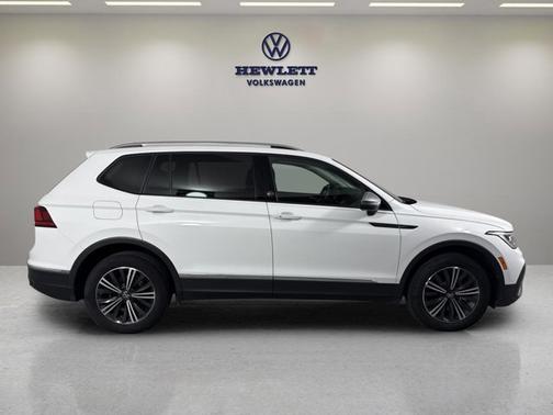 2024 Volkswagen Tiguan 2.0T Wolfsburg