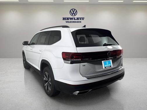 2024 Volkswagen Atlas 2.0T SE