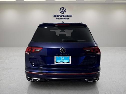 2022 Volkswagen Tiguan 2.0T SEL R-Line