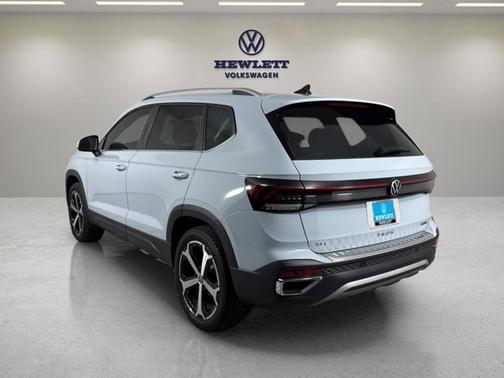 2025 Volkswagen Taos 1.5T SEL