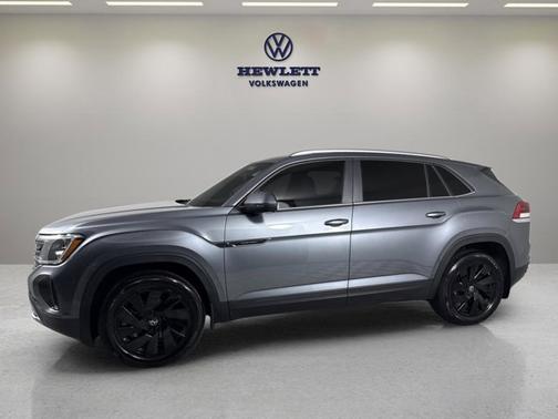 2025 Volkswagen Atlas Cross Sport 2.0T SE w/ Technology