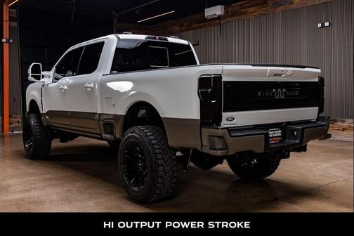 Oxford White 2026 Ford F-250 King Ranch