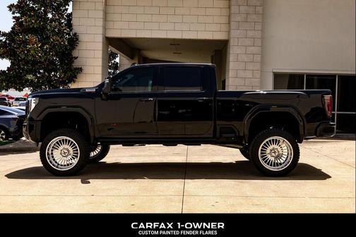 Onyx Black 2024 GMC Sierra 2500 AT4