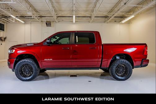 Delmonico Red Pearlcoat 2025 RAM 1500 Laramie