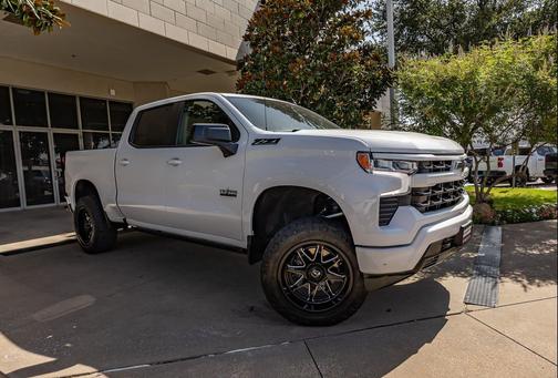 Summit White 2024 Chevrolet Silverado 1500 RST